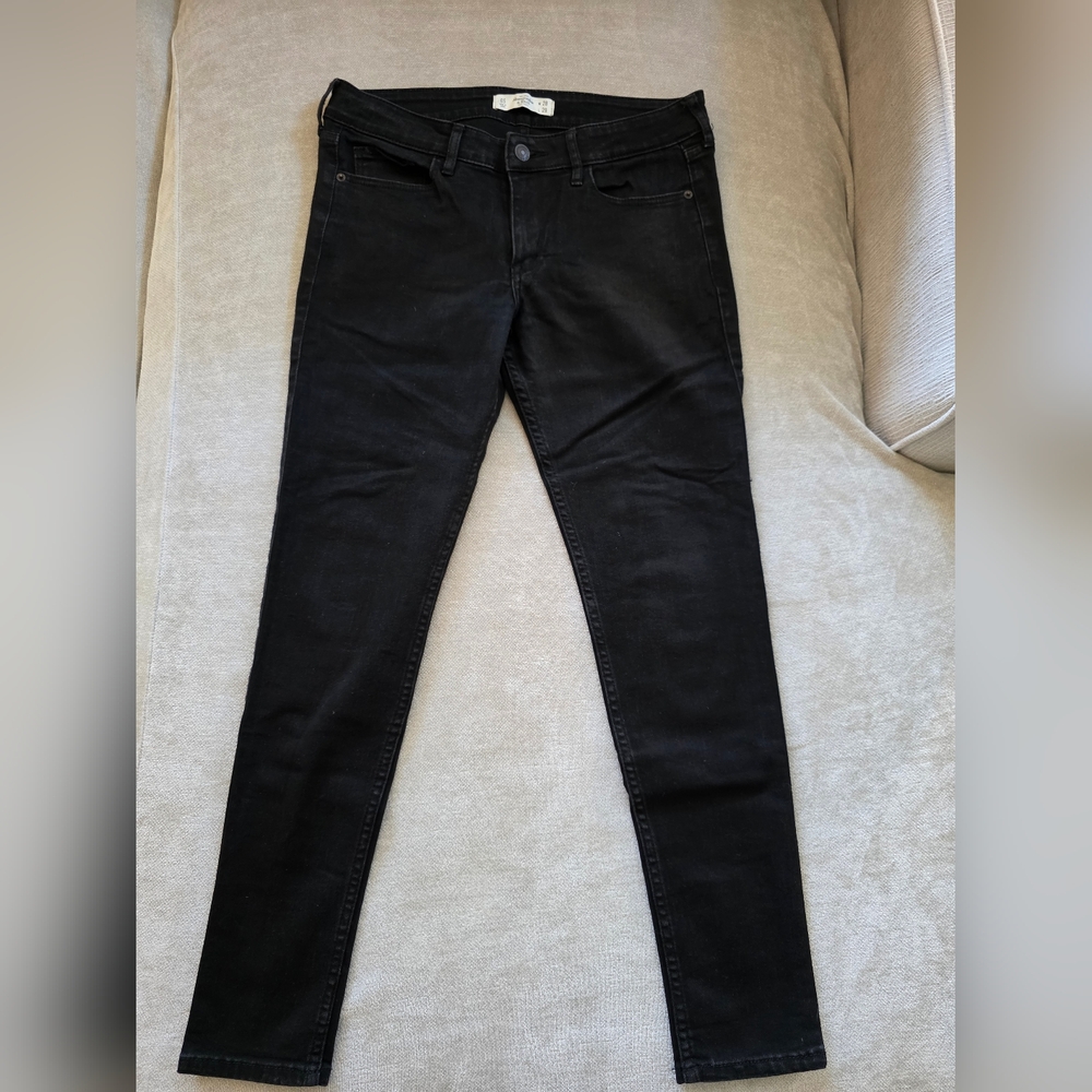Black Skinny Jeans